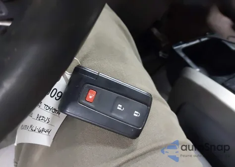 2005 Toyota Prius z USA, uszkodzony, nr VIN JTDKB20U353106224